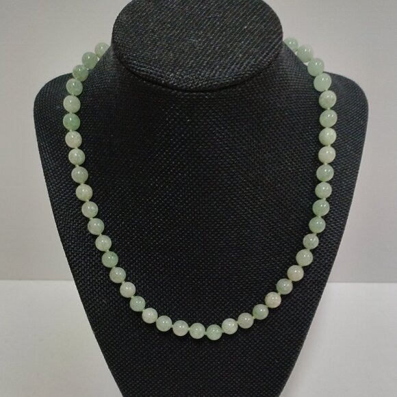 Green Aventurine Semi-Precious Bead Necklace with Sterling Silver Clasp, NWT - Picture 1 of 7